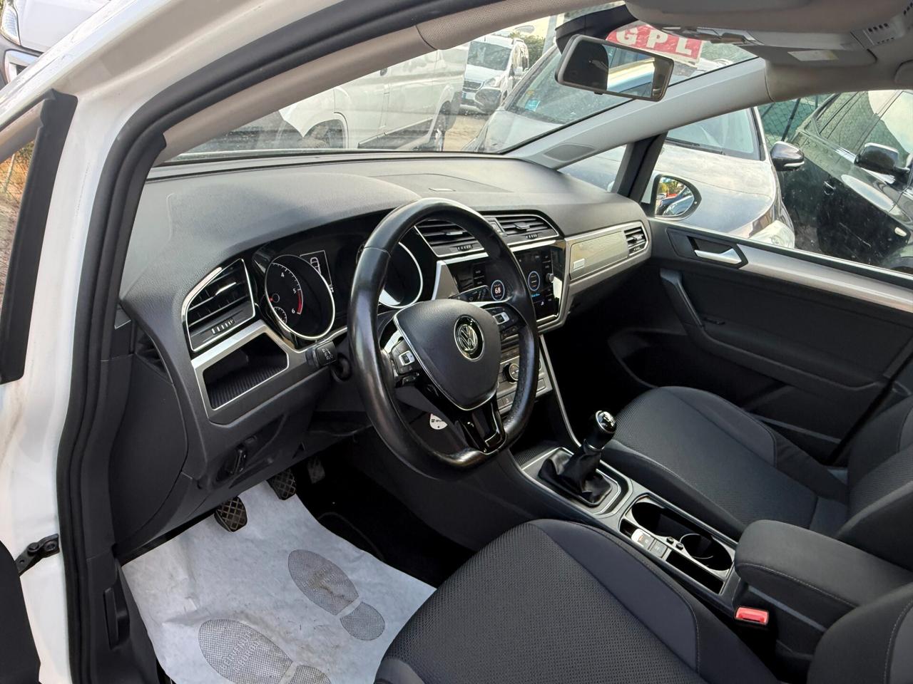 "PERFETTO" Volkswagen Touran 1.6 TDI 115 CV Executive