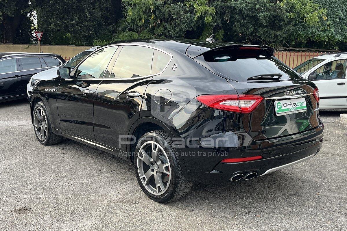 MASERATI Levante V6 Diesel 275 CV AWD