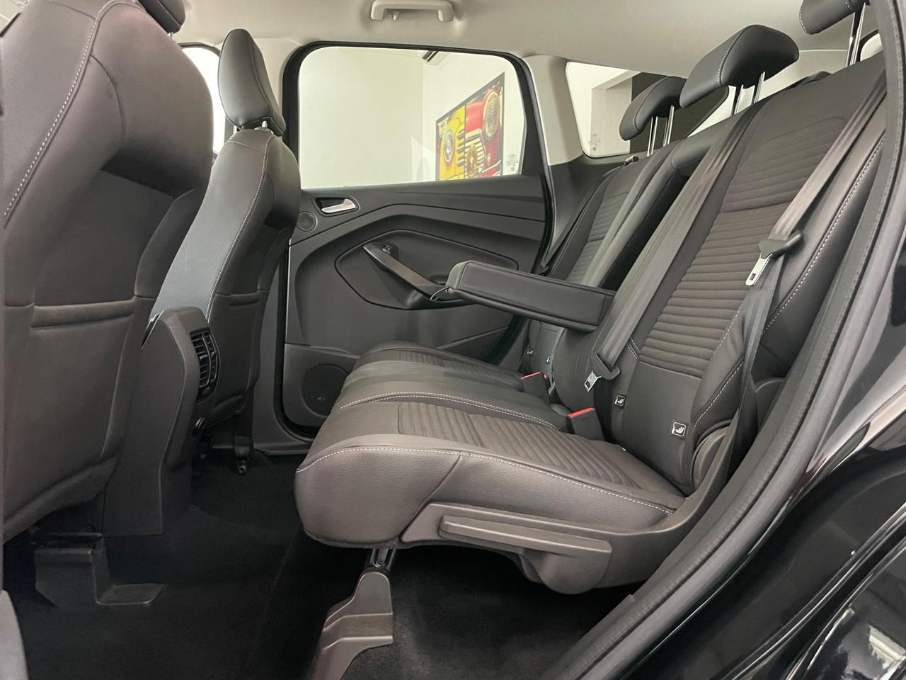 Ford Kuga 2.0 TDCI 150 CV /Titanium /2018