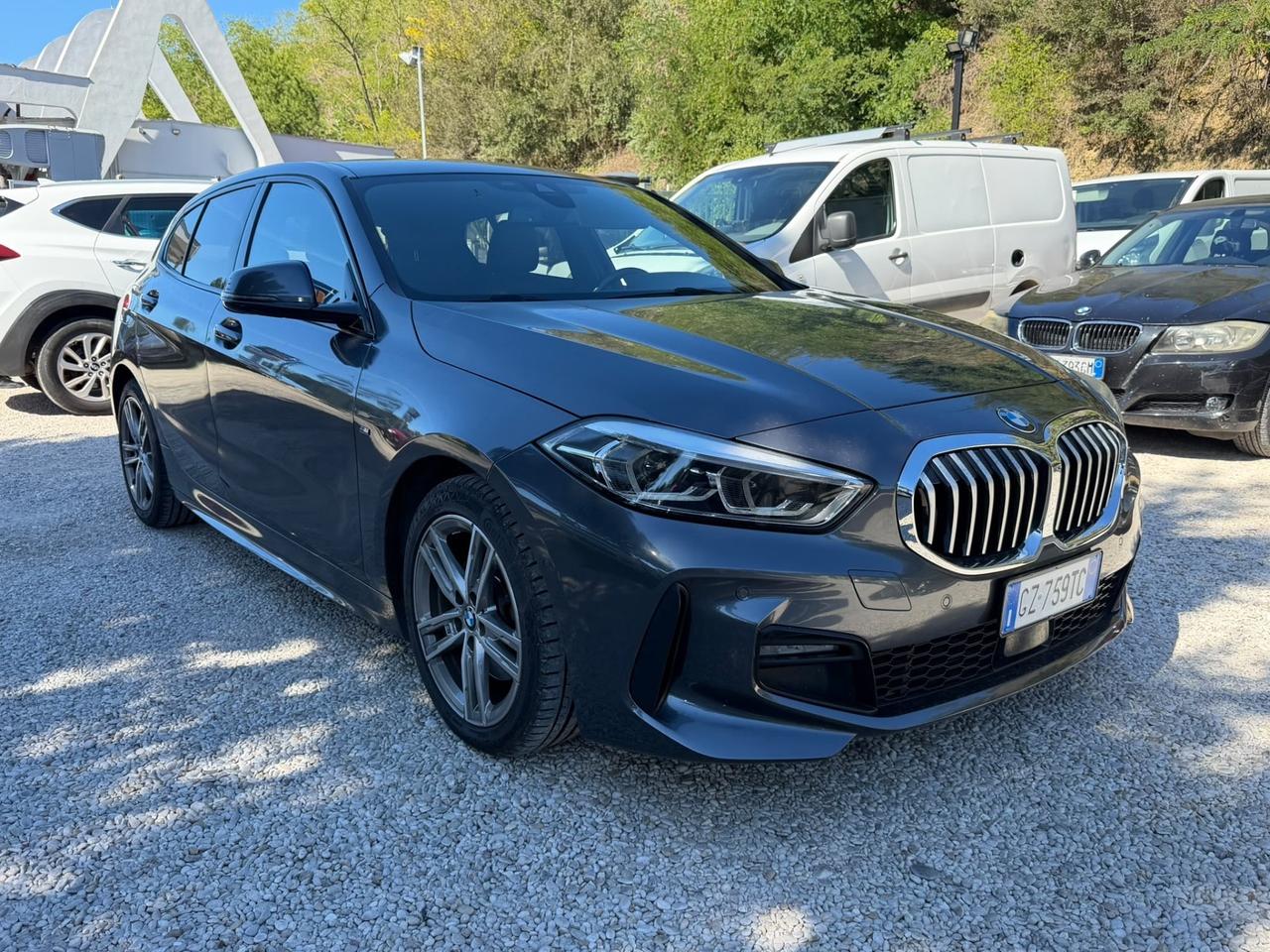 Bmw 116 116d 5p. Msport