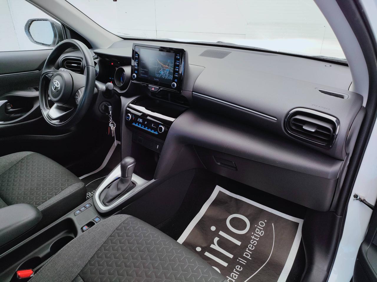 TOYOTA Yaris Cross - Yaris Cross 1.5h Active fwd 116cv e-cvt