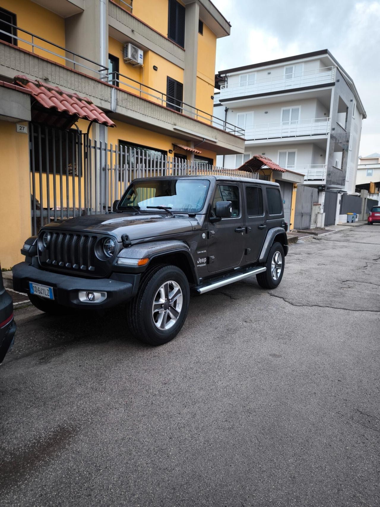 Jeep Wrangler Unlimited 2.2 Mjt II Sahara iper full