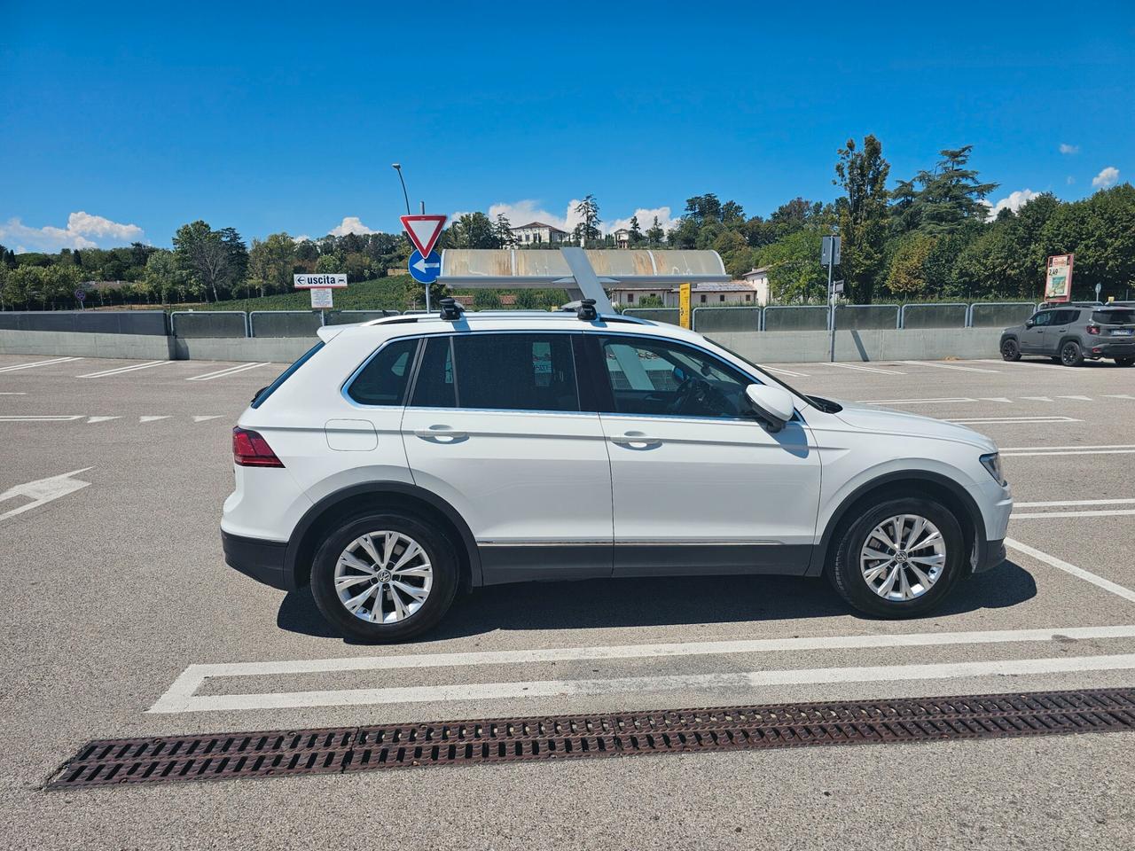 Volkswagen Tiguan 2.0 TDI SCR Business BlueMotion Technology
