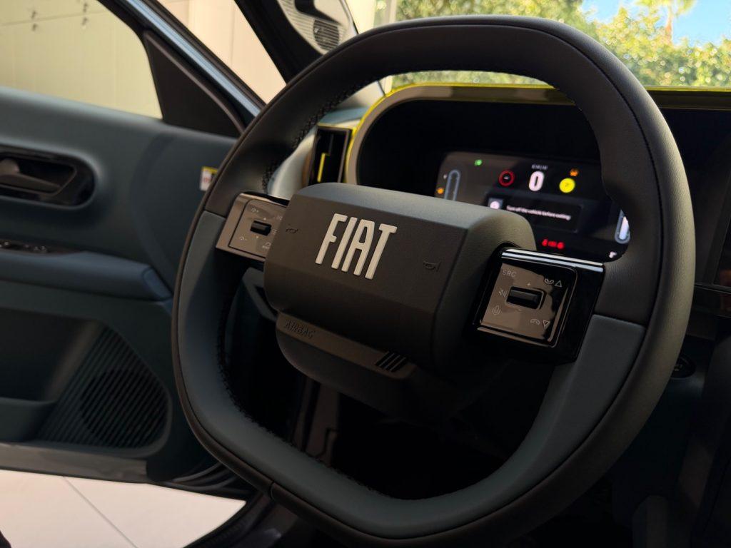Fiat Grande Panda 1.2 Hybrid 110 CV S&S La Prima tua da €249,00