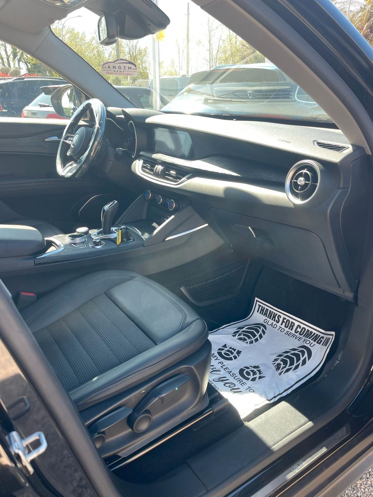 Alfa Romeo Stelvio 2.2 Turbodiesel 190 CV AT8 RWD Executive