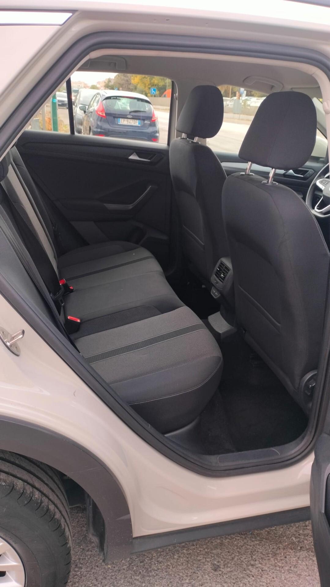 Volkswagen T-Roc 2.0 TDI SCR R-Line