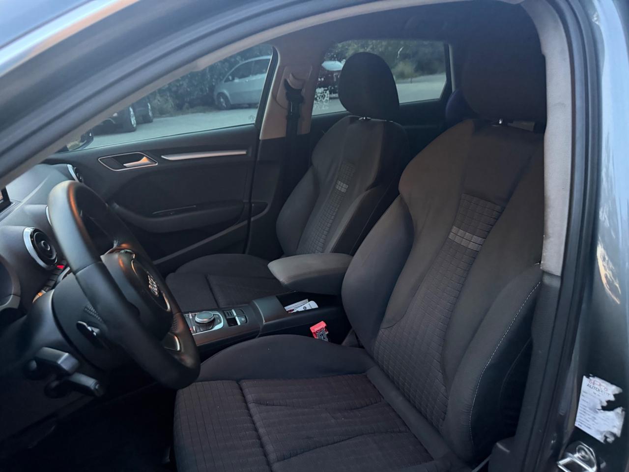 Audi A3 SPB 2.0 TDI S tronic Ambiente