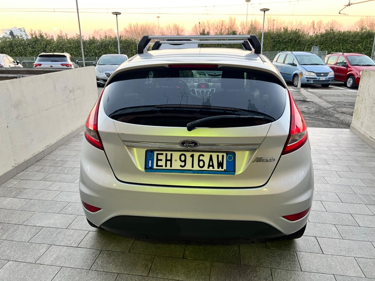 Ford Fiesta 1.4 5 porte Bz.- GPL Titanium