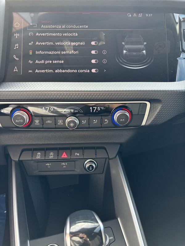 Audi A1 Sportback 30 1.0 tfsi S Line Edition 116cv s-tronic LED-PHONE APPS-17"