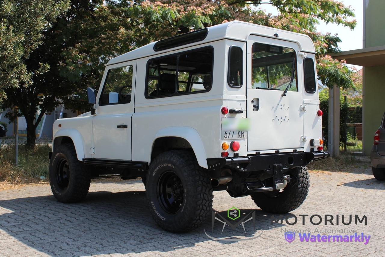 Land Rover Defender 90 2.5 Td5