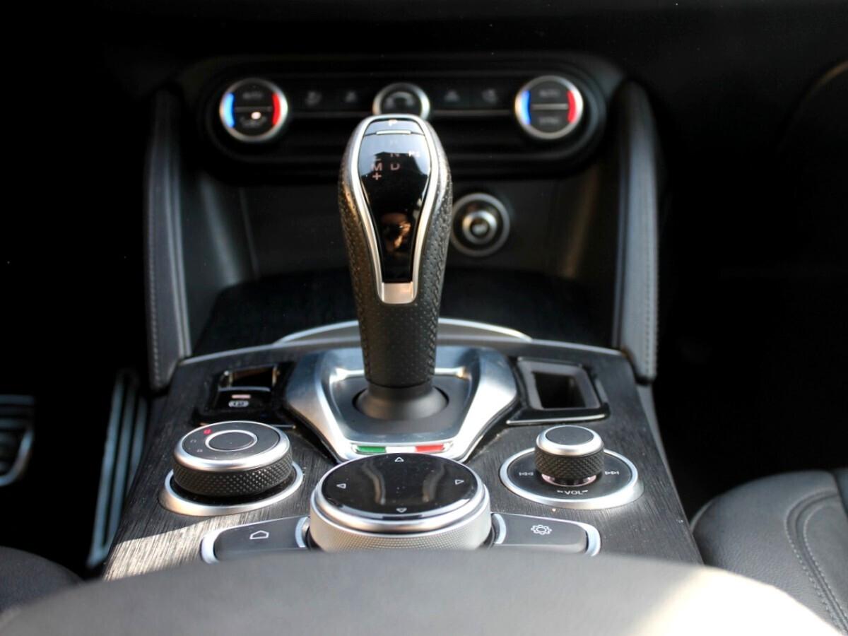 Alfa Romeo Stelvio 2.2 Turbodiesel 160 CV AT8 RWD Sprint PREZZO VERO - UNIPRO IVA DEDUCIBILE