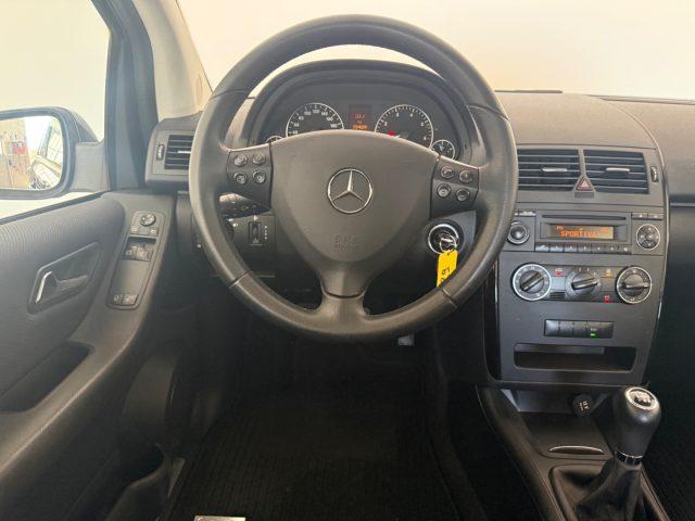 MERCEDES-BENZ A 160 BlueEFFICIENCY Executive