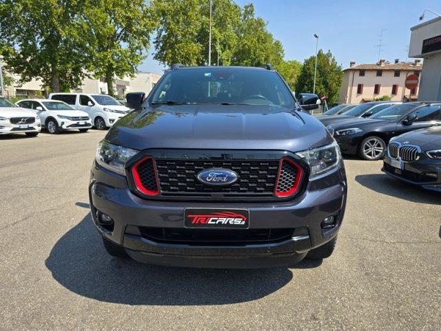 FORD Ranger Thunder 2.0 TDCi aut. 213 CV Wildtrak 5 posti