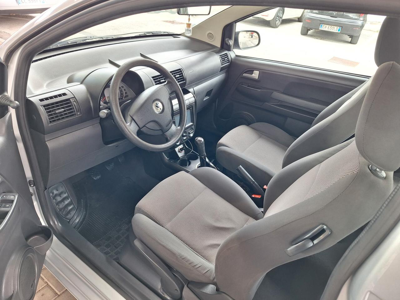 Volkswagen Fox 1.2 Sport NAVI TEL BLUETOOTH 100.000KM