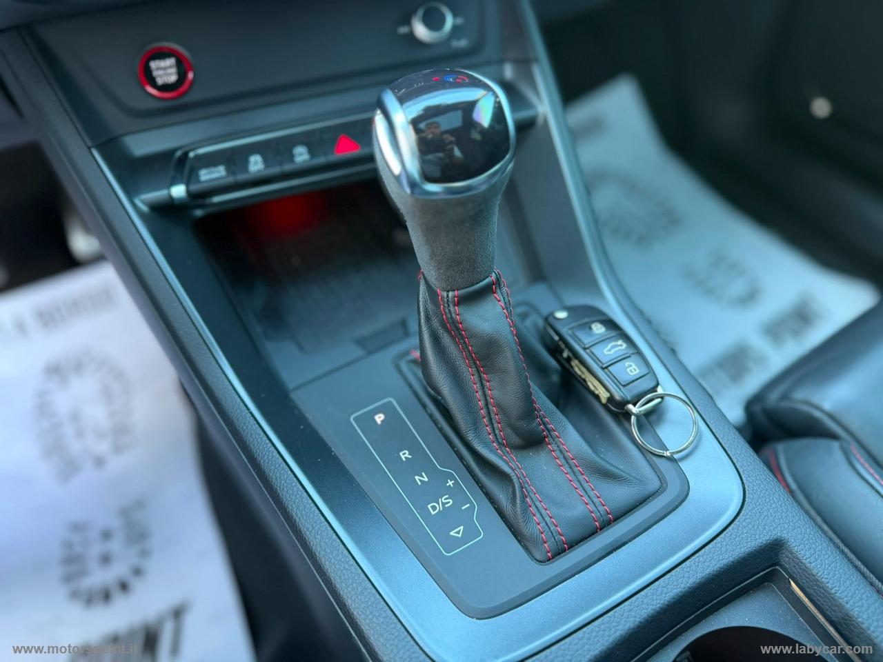 AUDI RS Q3 quattro S tronic