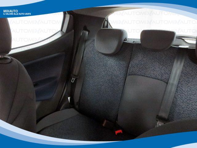 LANCIA Ypsilon Hybrid 1.0 FireFly 70cv 5 Porte Gold EU6 KM Ø
