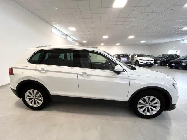 VOLKSWAGEN Tiguan 2.0 TDI SCR Business BlueMotion Technology