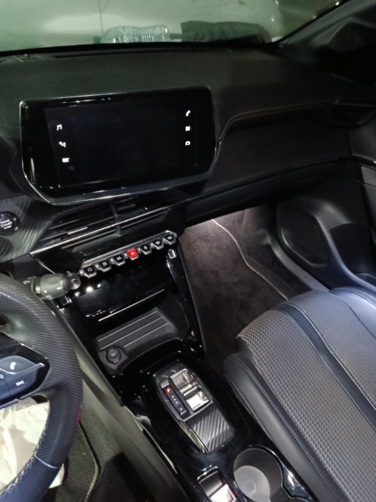 Peugeot 208 PureTech 130 Stop&Start EAT8 5 porte GT