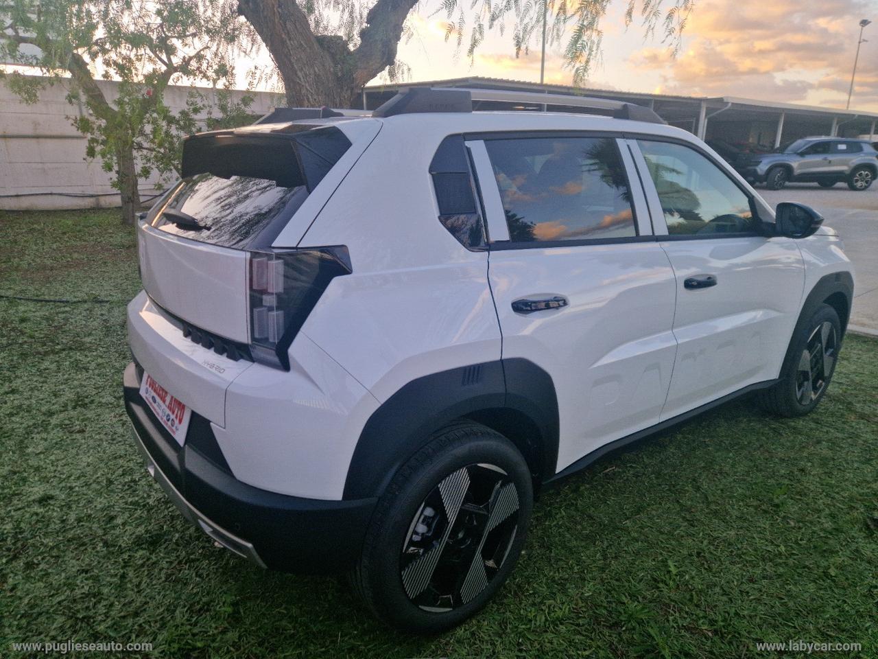 FIAT Grande Panda 1.2 S&S Hybrid La Prima