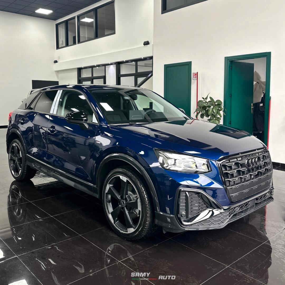 Audi Q2 30 TDI Identity Black