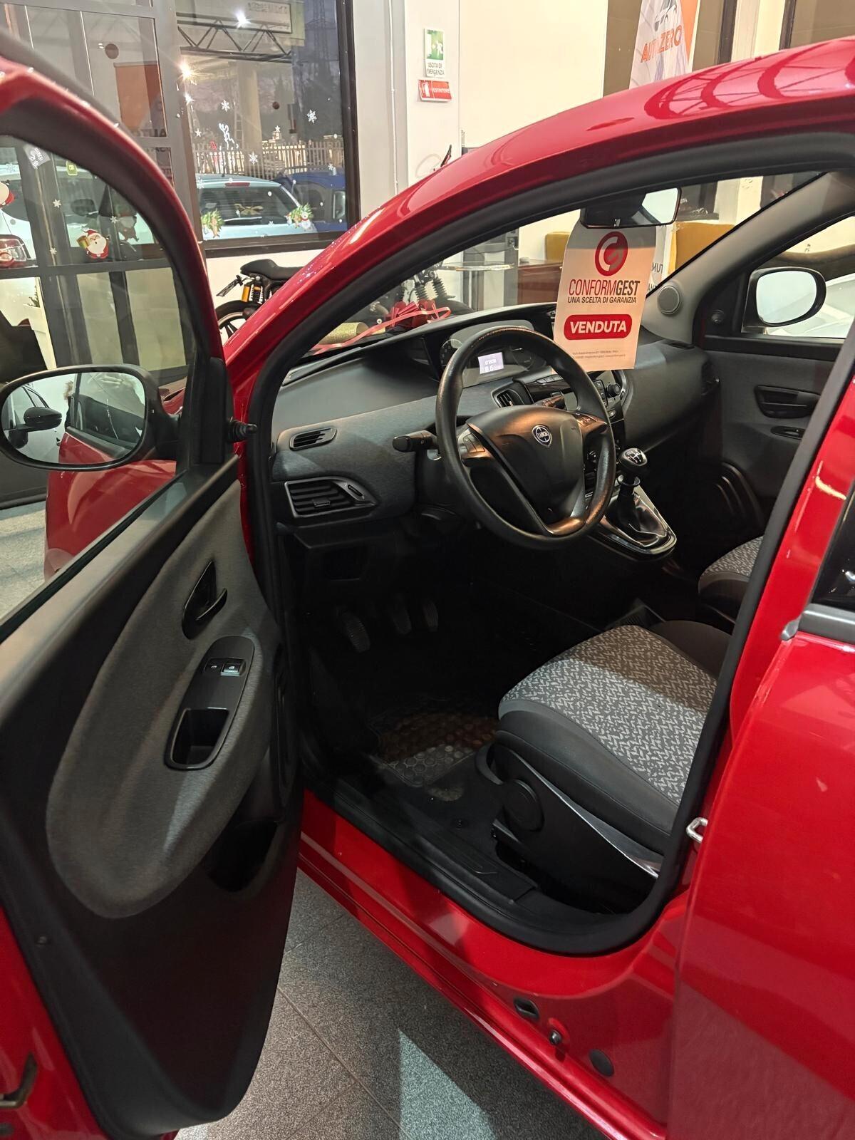 Lancia Ypsilon 1.2 69 CV 5 porte GPL Ecochic Gold