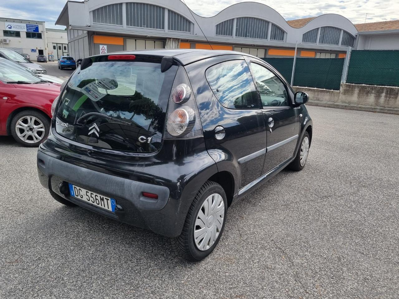 CITROEN C1 1.0 5p. Pinko