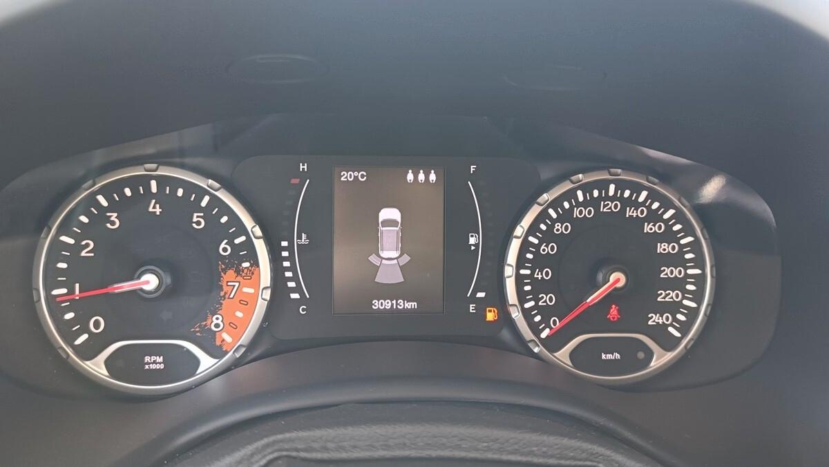 Jeep Renegade 1.6 E-TorQ EVO Longitude