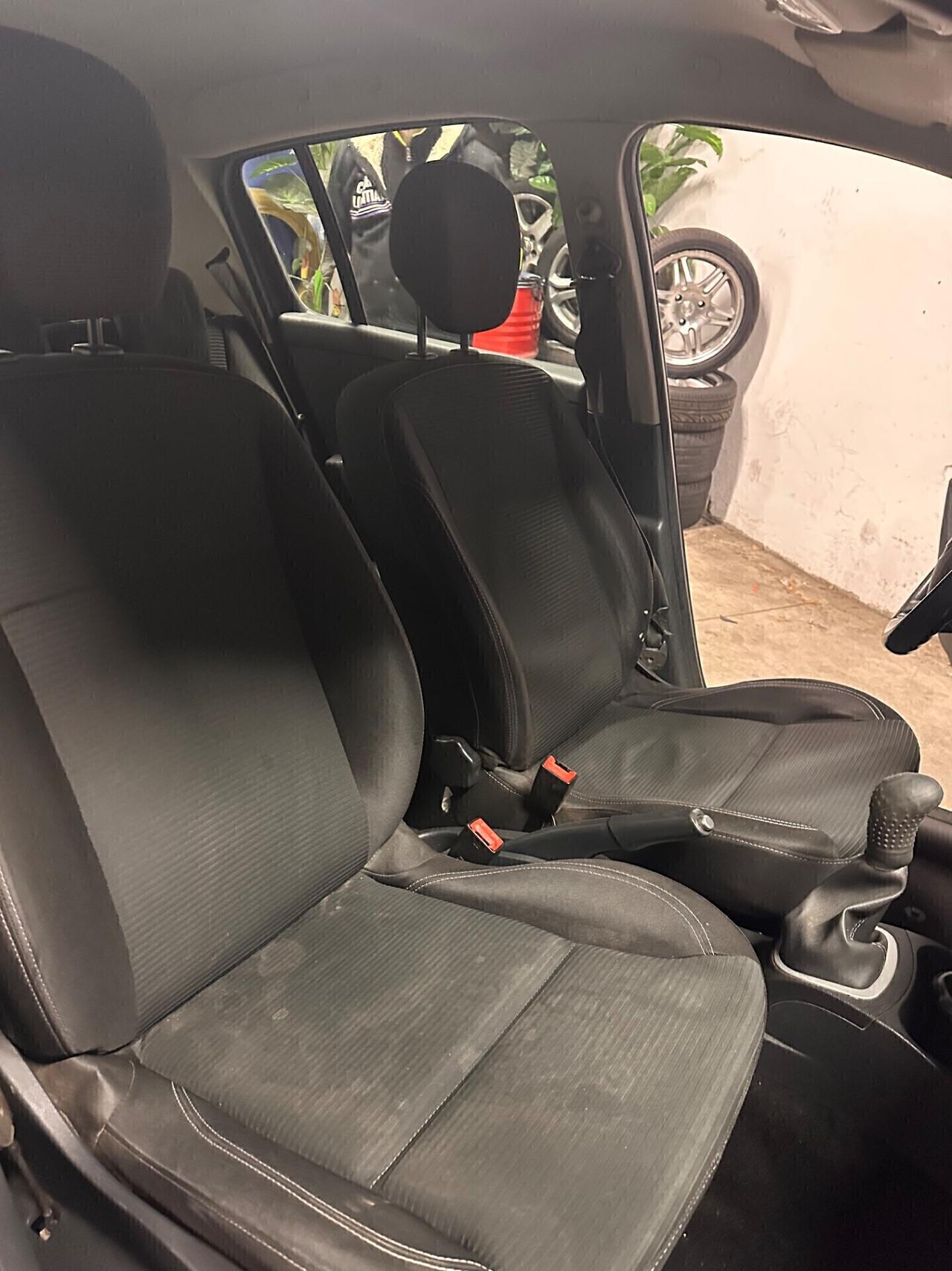 Renault Clio 1.2 16V 5 porte GPL 2012