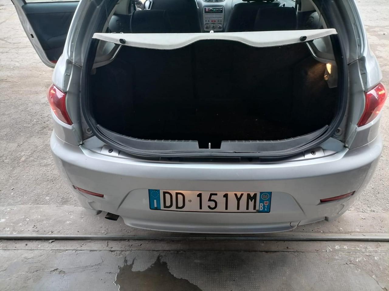 Alfa Romeo 147 1.6 16V TS 3 porte Black Line