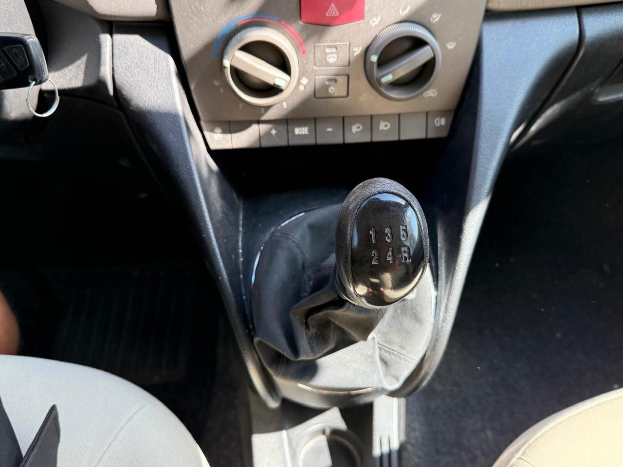 Lancia Ypsilon 1.2 BENZINA