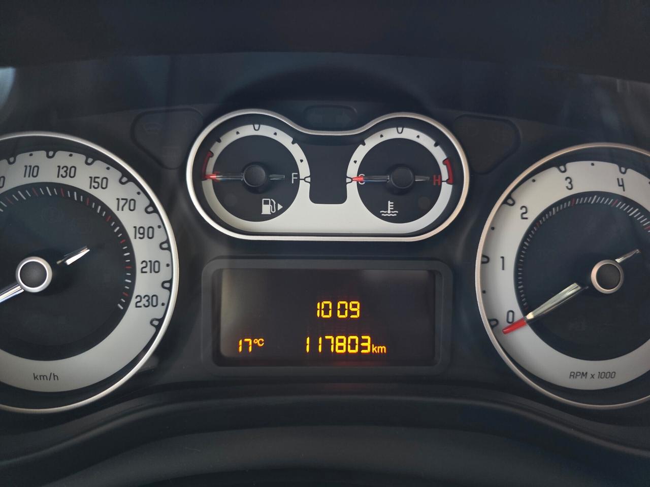 Fiat 500L 1.3 MJT SOLO 110.000KM ORIGINALI PROMO