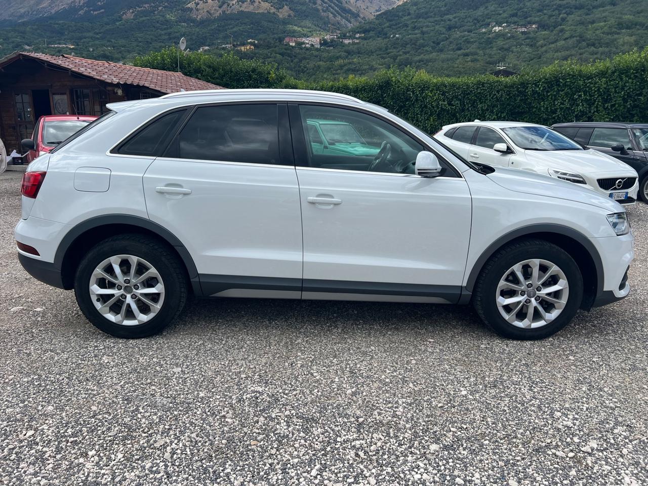 Audi Q3 2.0 TDI 150 CV Design