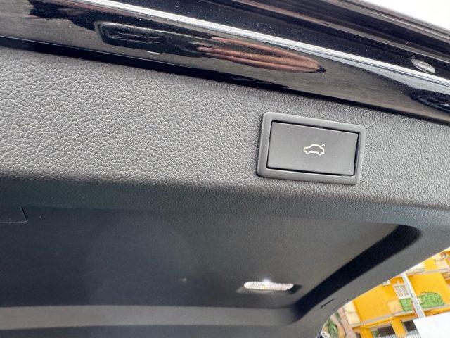 SKODA Superb 2.0 TDI EVO 150 CV SCR DSG Wagon Executive