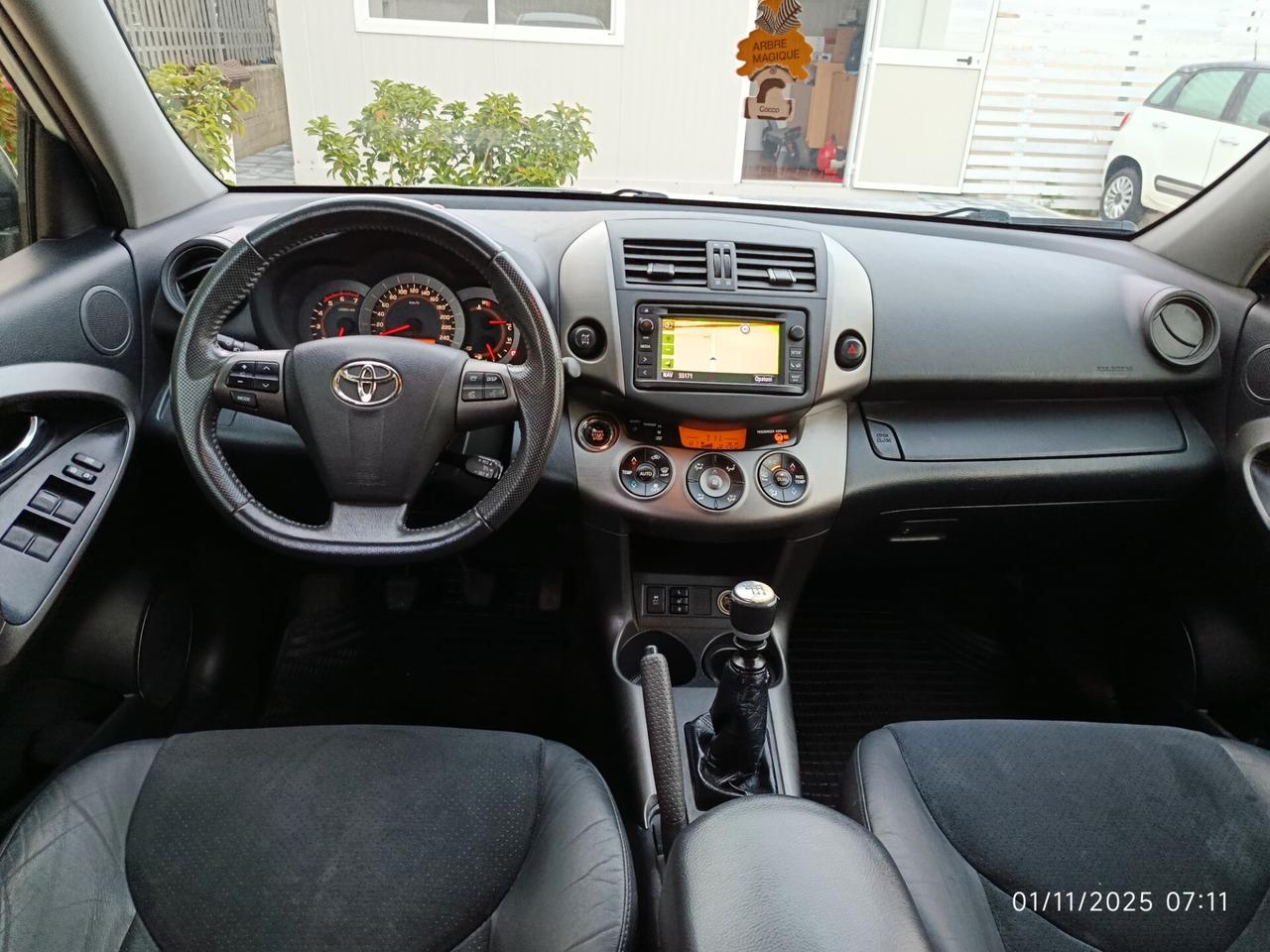 Toyota RAV 4 RAV4 Crossover 2.2 D-4D 150 CV Lounge 4wd