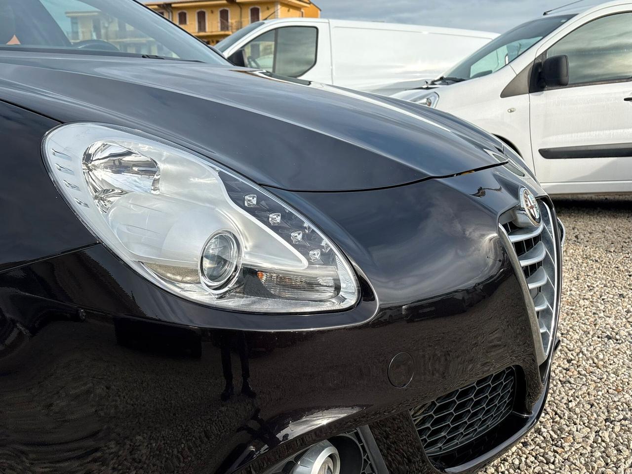 ALFA ROMEO GIULIETTA 2.0 JTDm-2 150 CV TETTO APRIBILE