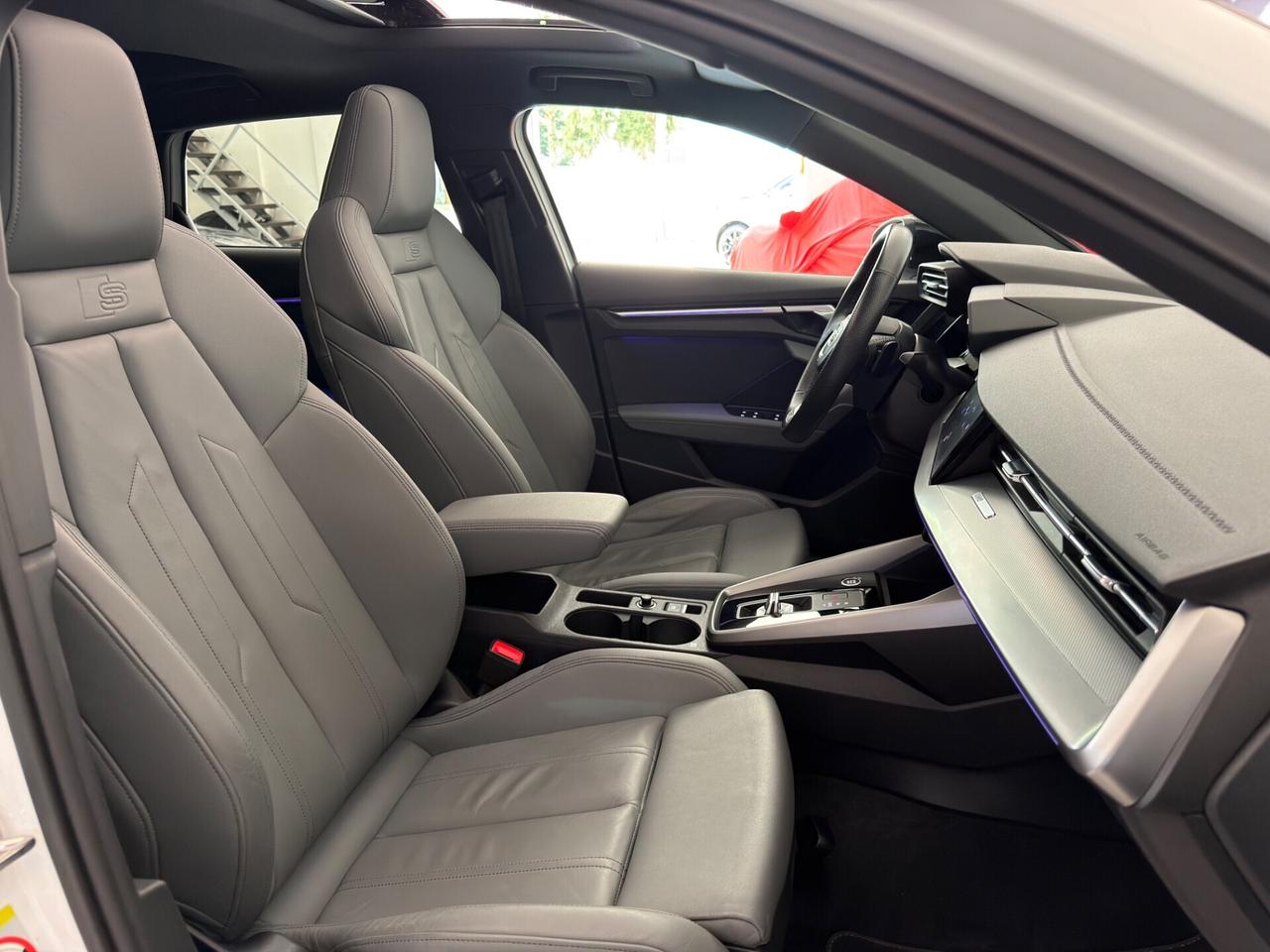 Audi A3 SPB 35 TDI S tronic line edition Identity Black