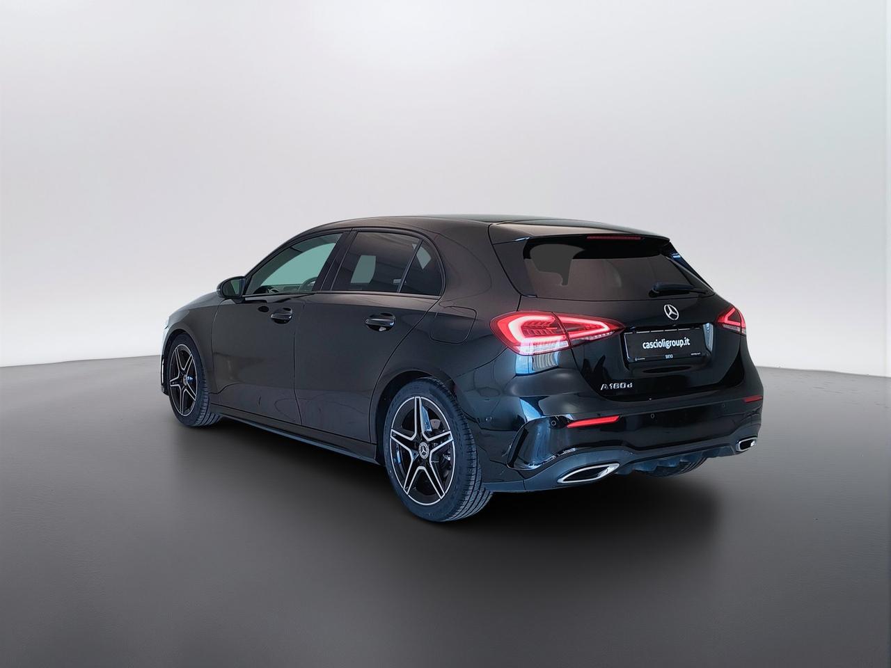 Mercedes-Benz Classe A - W177 2018 - A 180 d Premium auto