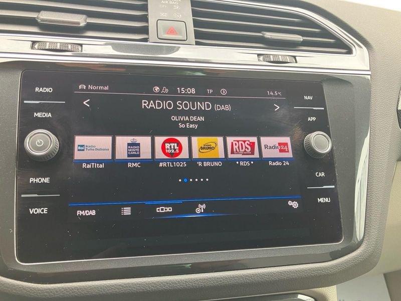 Volkswagen Tiguan 2.0 TSI Elegance DSG 4MOTION