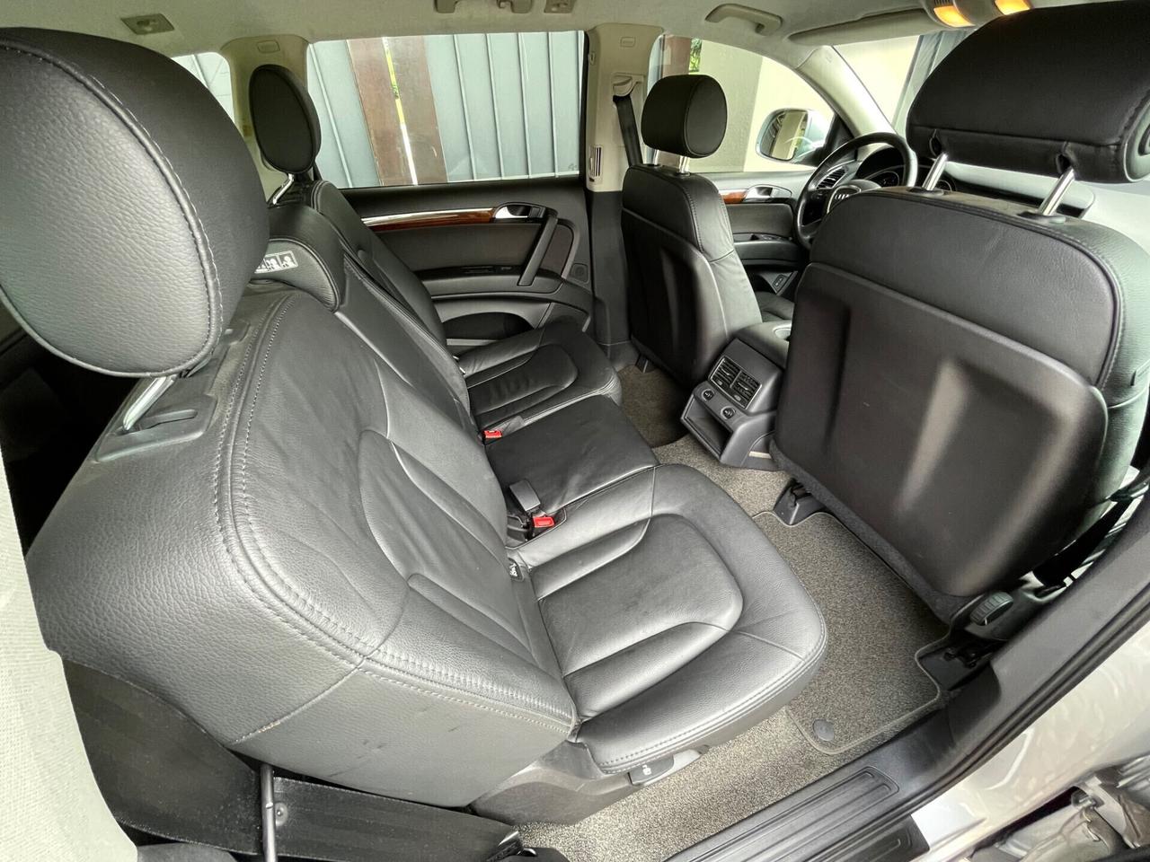 Audi Q7 3.0 V6 TDI 233CV quattro tiptronic *SOLO 122000 KM*