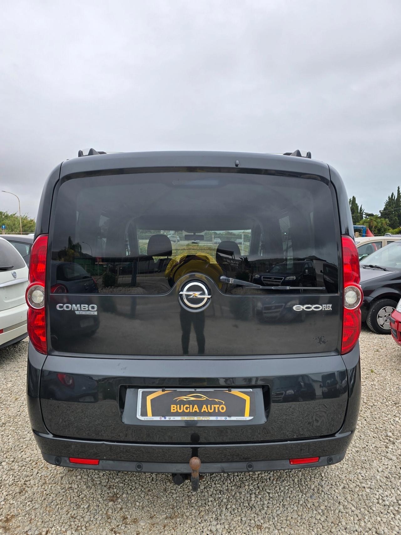 Opel Combo 5 posti fiat Doblò