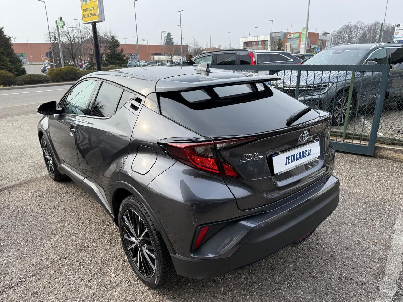 TOYOTA C-HR 1.8 Hybrid E-CVT Lounge