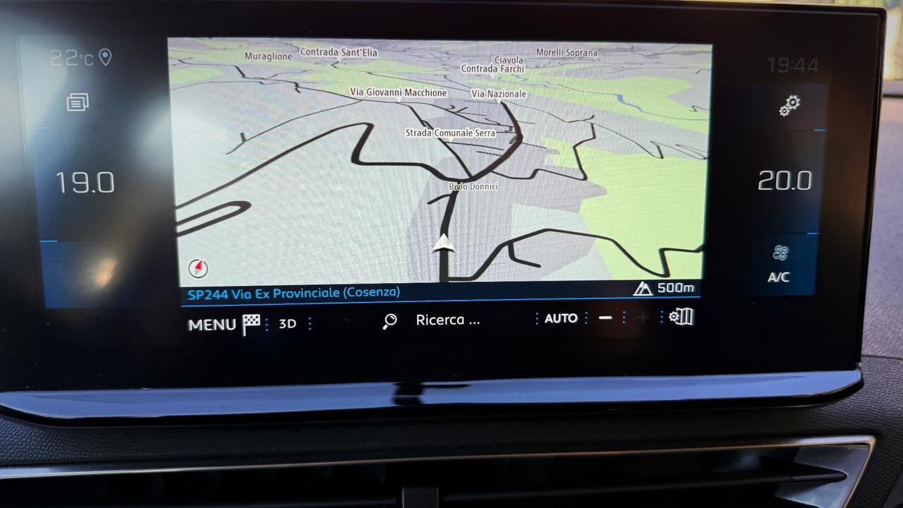 Peugeot 3008 1.5 Hdi EAT8 Business - 2021