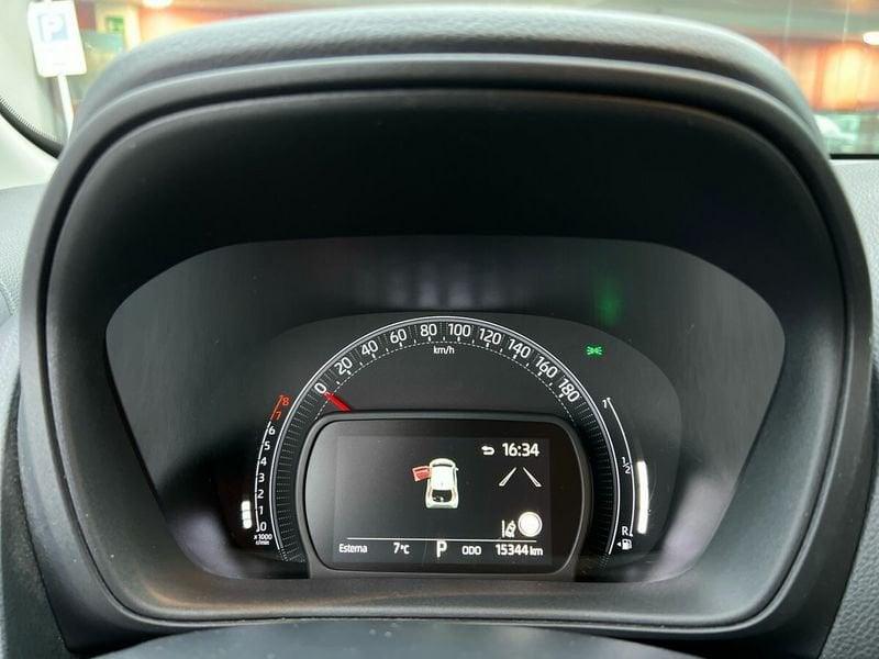 Toyota Aygo X 1.0B (72 CV) Active S-CVT