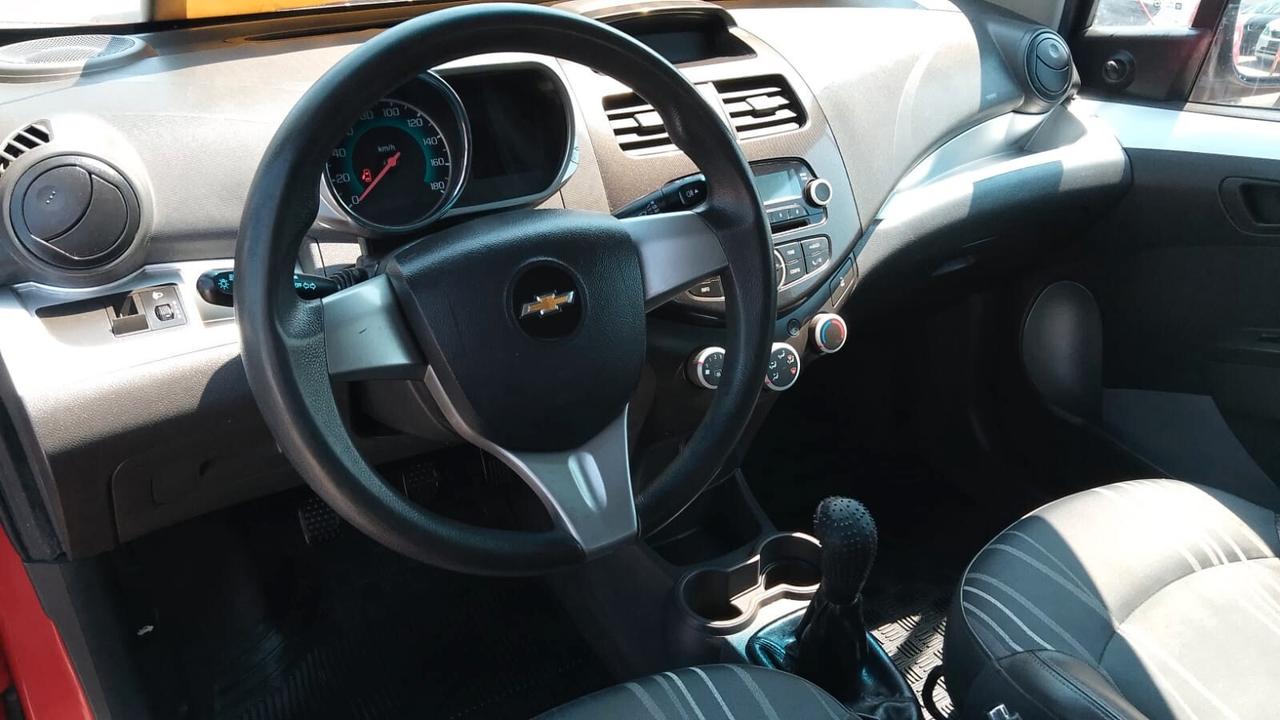 Chevrolet Spark 1.0 benzina neo patentati