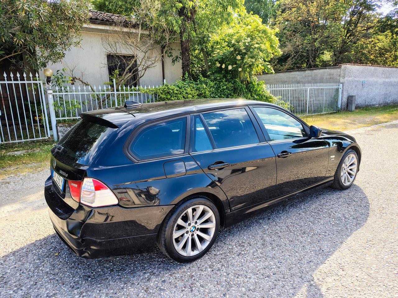 Bmw 320 320d cat xDrive Touring Attiva