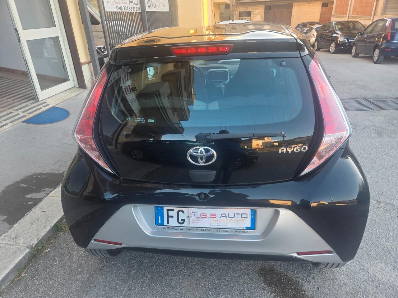 TOYOTA AYGO 1.0 BENZ 70 CV AUTOMATICA KM CERTIFICATI