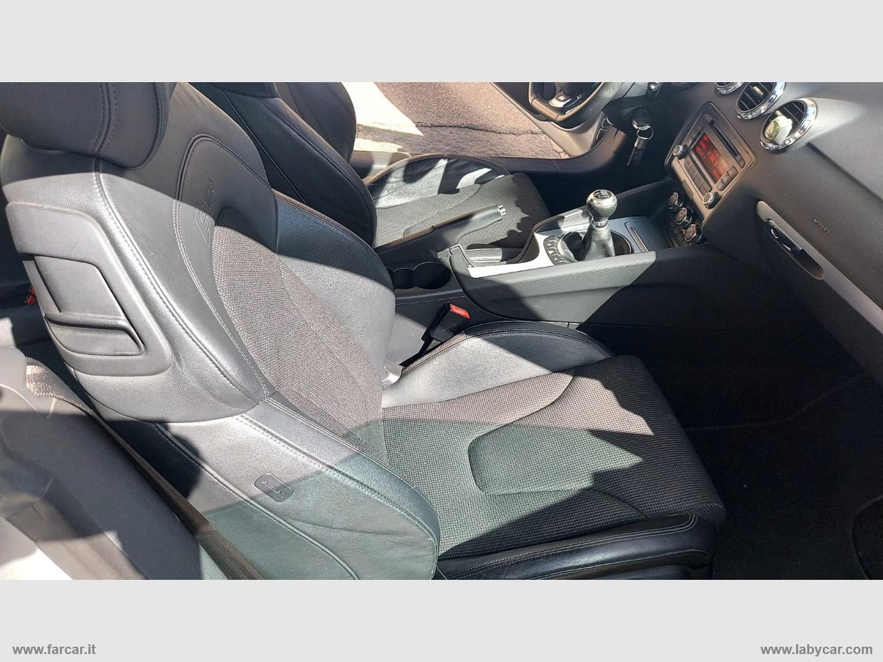 AUDI TT Coupé 1.8 TFSI Advanced plus S-LINE INTERIOR - EXTERIOR