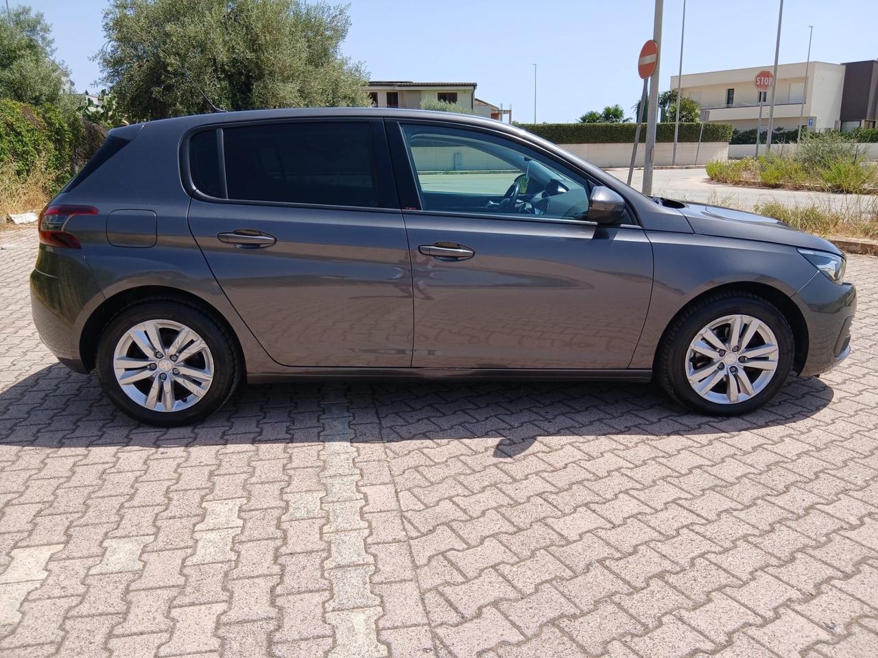 Peugeot 308 BlueHDi 130 S&S Active Business
