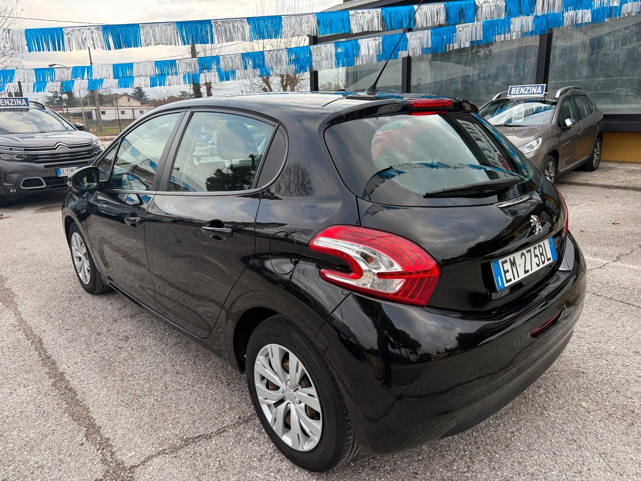 " UNA CHICCA " Peugeot 208 1.6 e-HDi 92 CV Allure