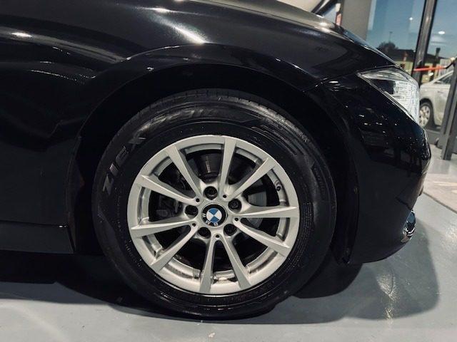 BMW 318 d 150CV Touring Business Advantage aut.
